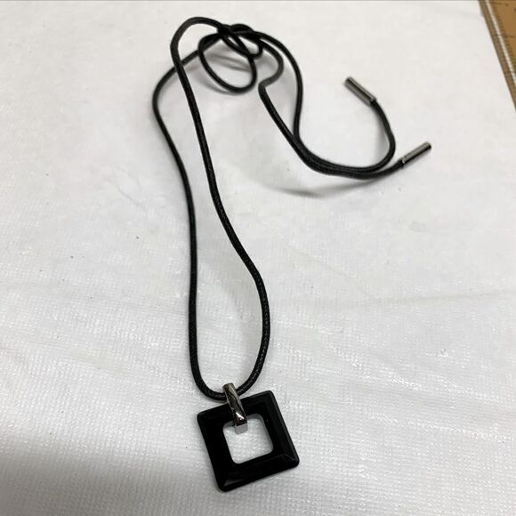 Vintage Signed Swarovski Black Cord Necklace OSFA Gorgeous - Picture 4 of 5
